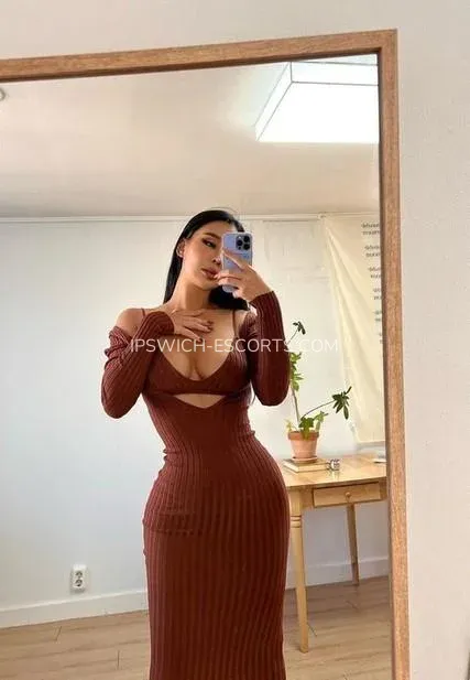 Ipswich escorts Camryn — 5