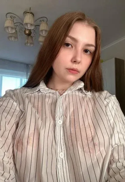 Ipswich escorts Lovisa — 3