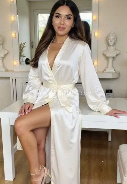 Ipswich escorts Malin — 5