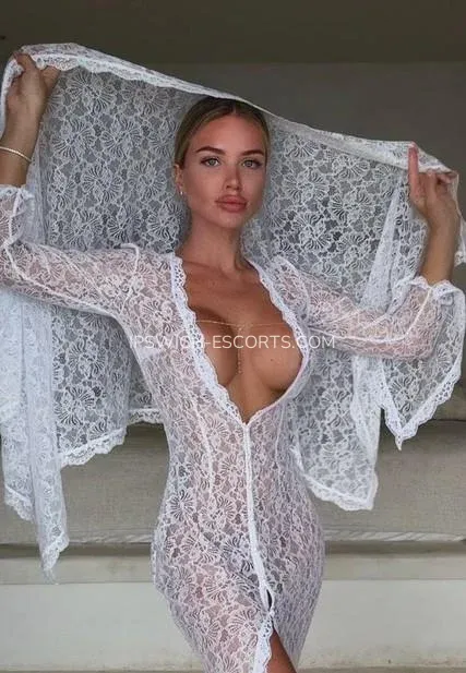 Ipswich escorts Miranda — 5