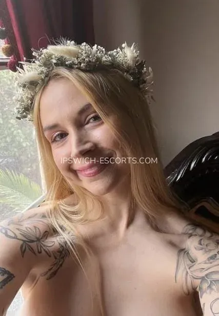 Ipswich escorts Agnes — 6