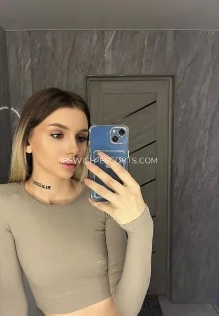 Ipswich escorts Kristin — 1