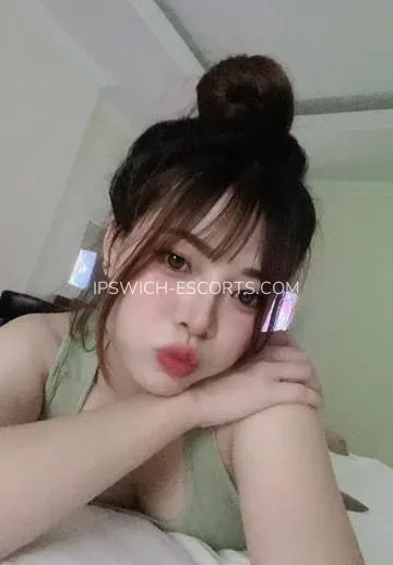 Ipswich escorts Gun — 1