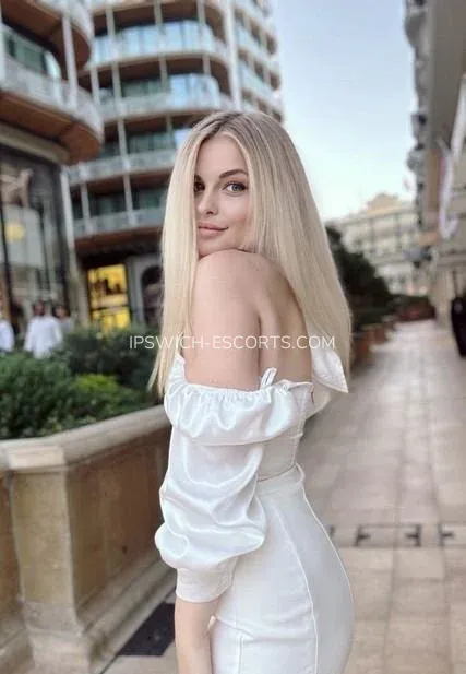 Ipswich escorts Elin — 6