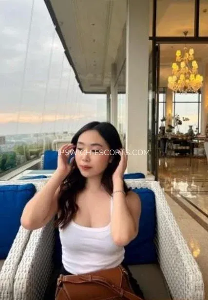 Ipswich escorts Chloe — 4