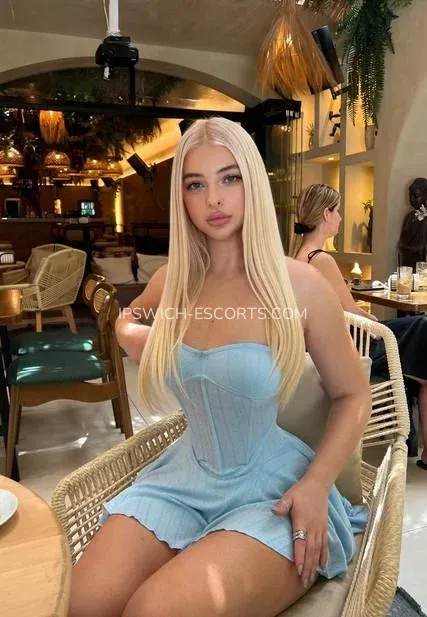 Ipswich escorts Adrianna — 6