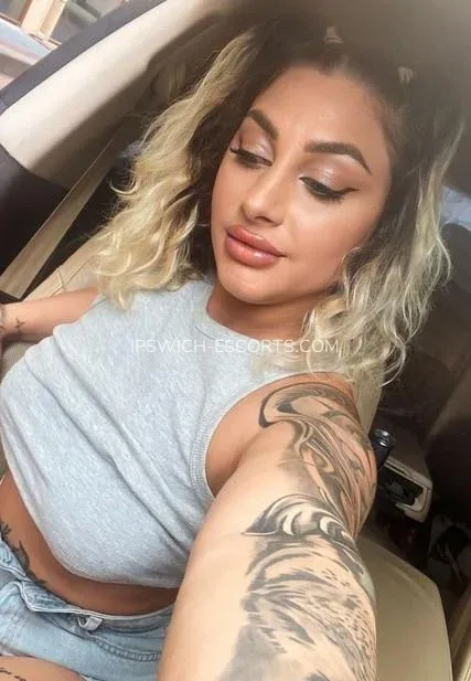 Ipswich escorts Savannah — 1
