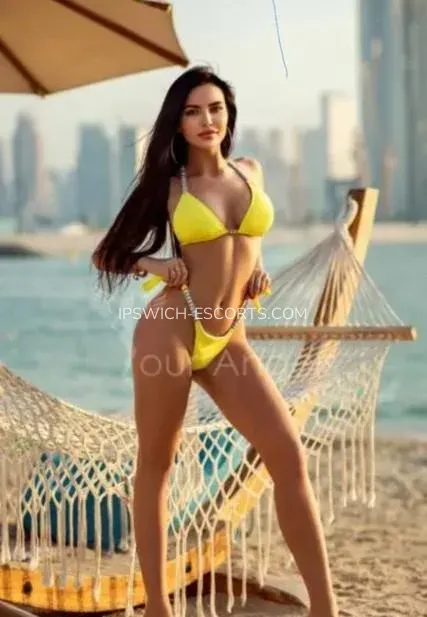 Ipswich escorts Lucy — 9