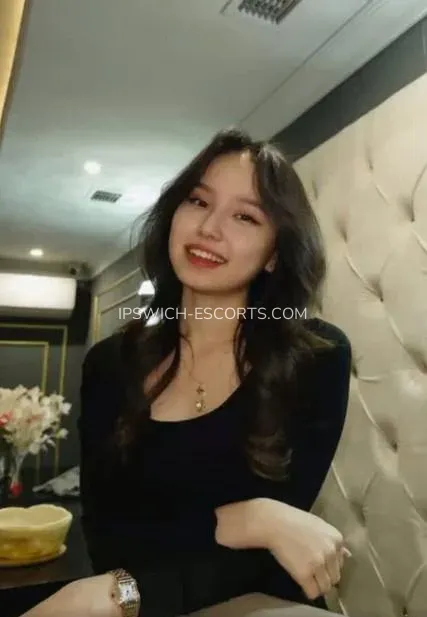 Ipswich escorts Flora — 5