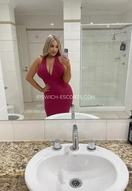 Ipswich escorts Isabelle — 10
