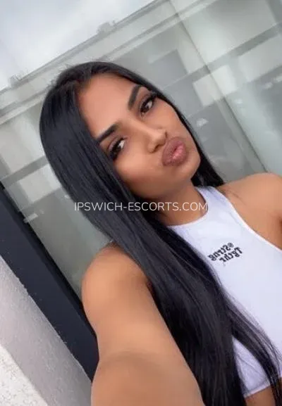 Ipswich escorts Emma — 3