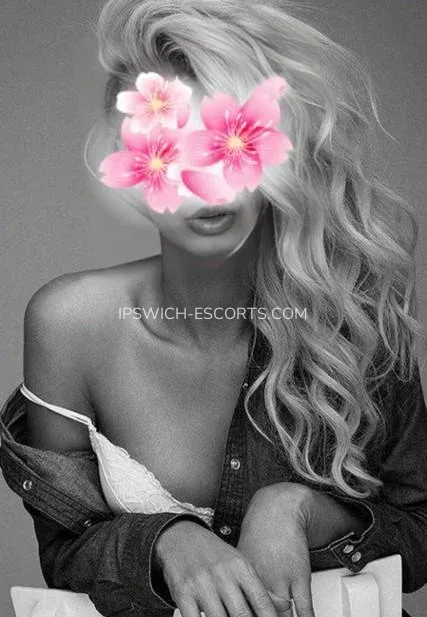 Ipswich escorts Josefin — 1