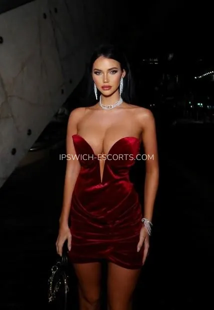 Ipswich escorts Ashlyn