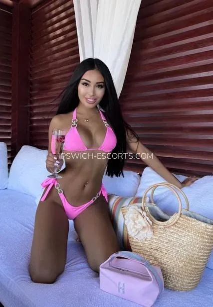 Ipswich escorts Isabelle — 9
