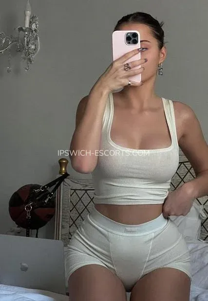 Ipswich escorts Maja — 10