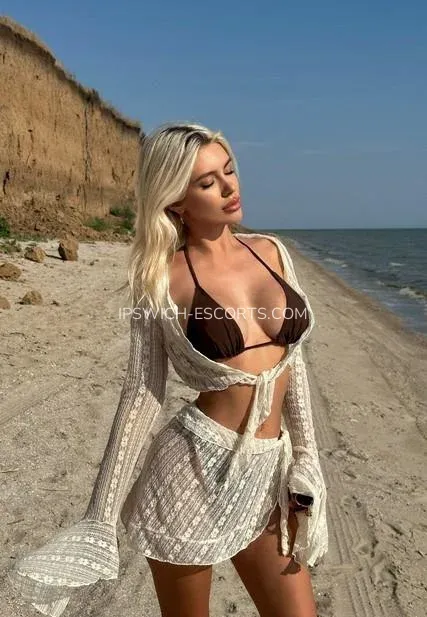 Ipswich escorts Angela — 10