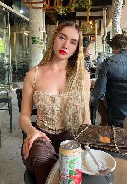 Ipswich escorts almudena