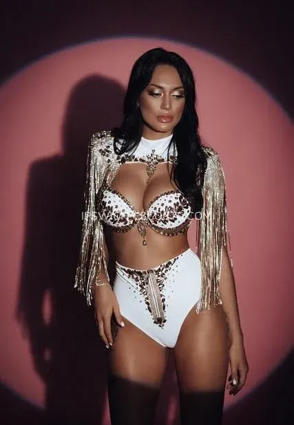 Ipswich escorts Elin — 4