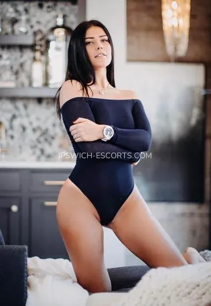Ipswich escorts Paige — 4