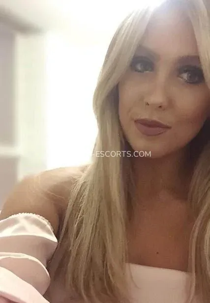 Ipswich escorts Ciara — 7