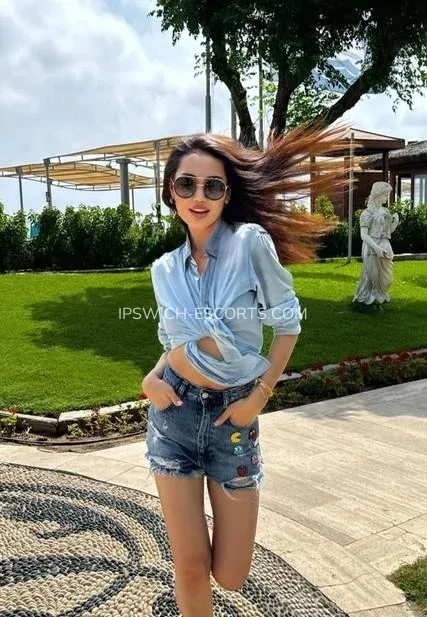 Ipswich escorts Julia — 1