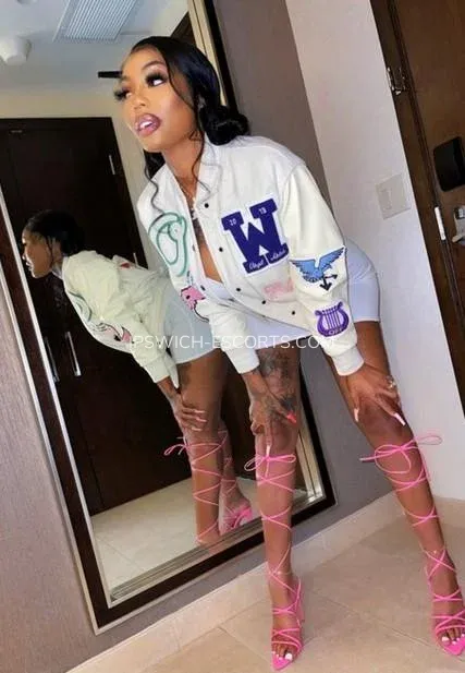 Ipswich escorts Valerie — 1