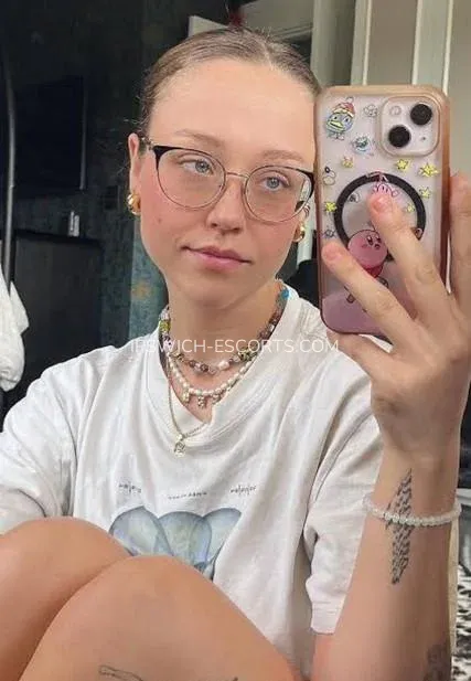 Ipswich escorts Alejandra — 3