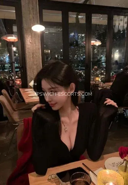 Ipswich escorts Yvonne — 4