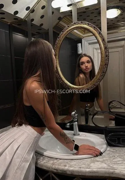 Ipswich escorts Elisabeth — 7