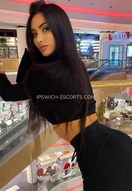 Ipswich escorts Gun — 1