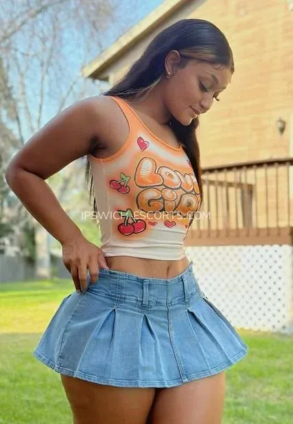 Ipswich escorts Lauren — 3