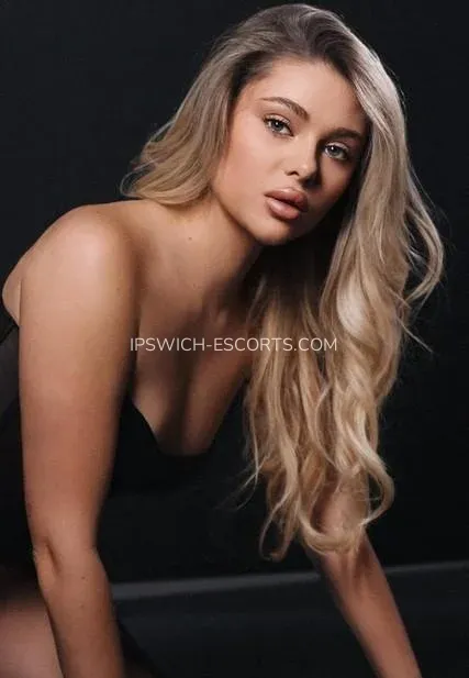 Ipswich escorts Danielle — 4