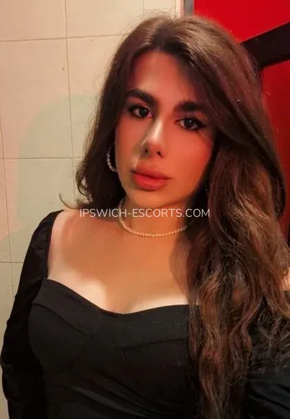 Ipswich escorts Alice — 3