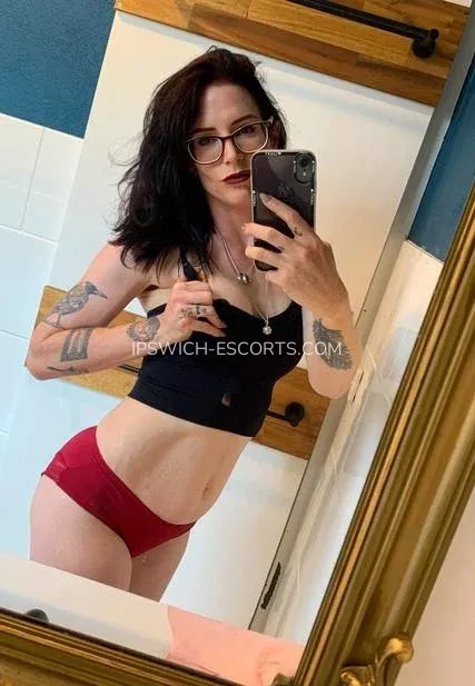 Ipswich escorts Karin — 4