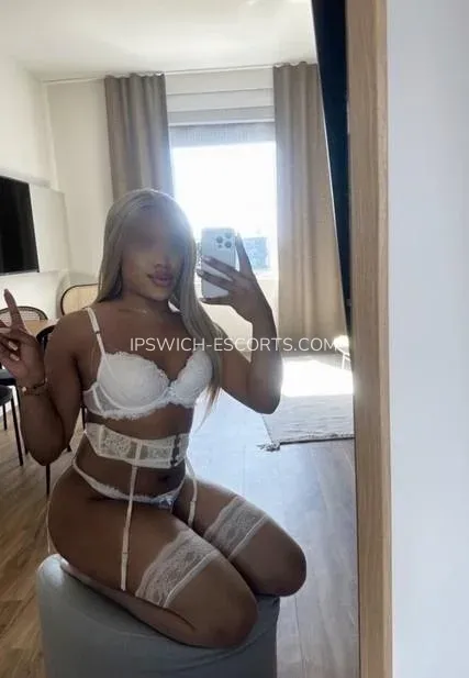 Ipswich escorts Nadia — 1