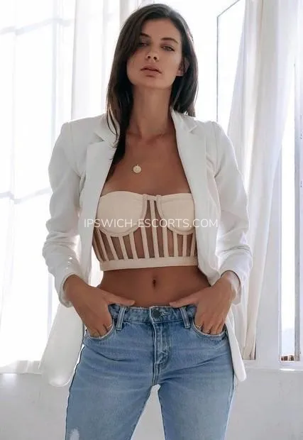 Ipswich escorts emelie