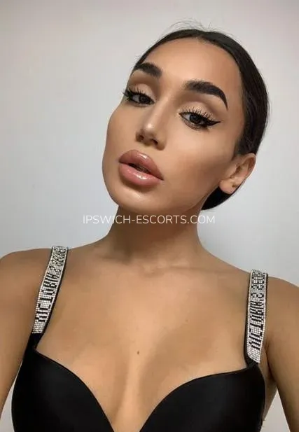 Ipswich escorts Danielle — 3