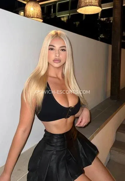 Ipswich escorts Adrianna — 1