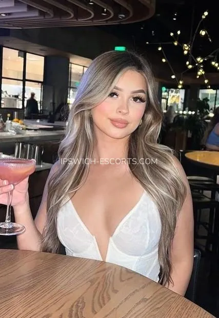 Ipswich escorts Lily — 2