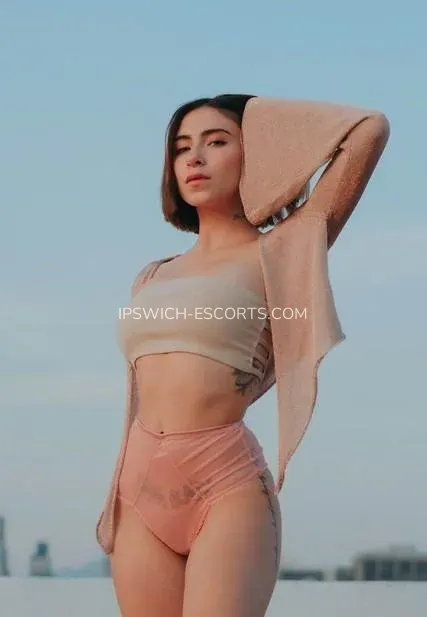 Ipswich escorts Lily — 4