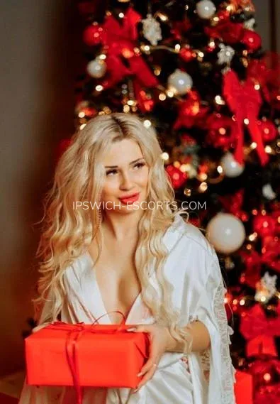 Ipswich escorts Camilla — 4