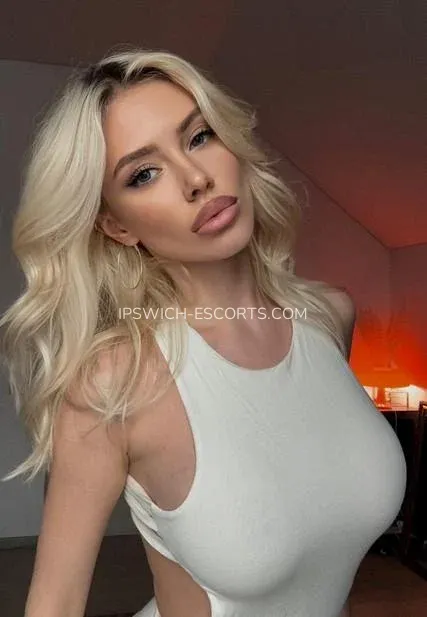 Ipswich escorts Sophie — 8