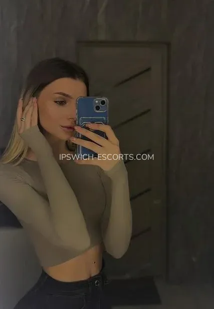 Ipswich escorts Kristin — 5