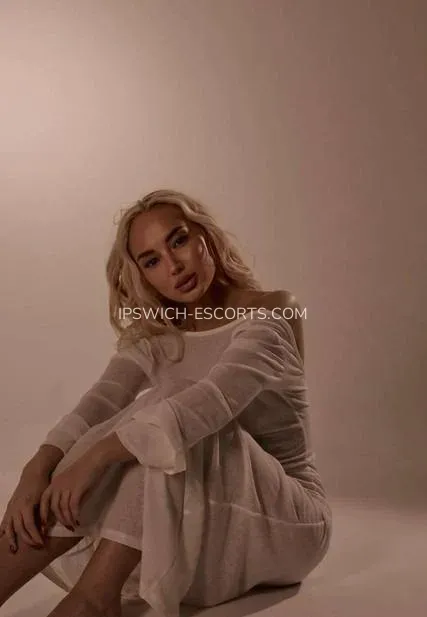 Ipswich escorts Frida — 5