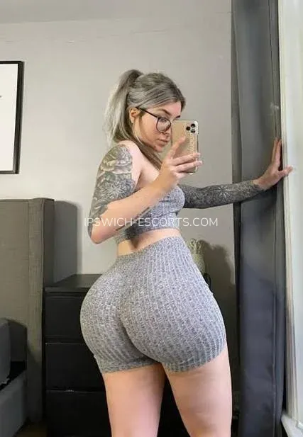 Ipswich escorts Karolina — 4