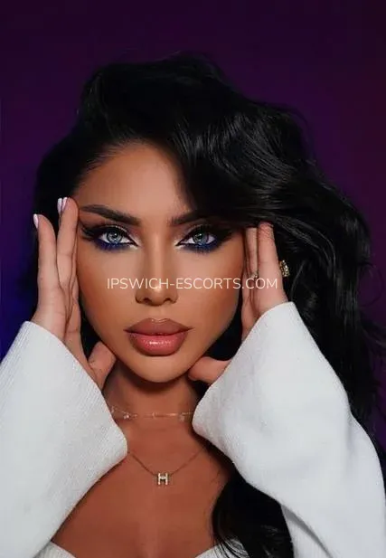 Ipswich escorts Julia — 1