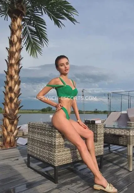 Ipswich escorts Emma — 1