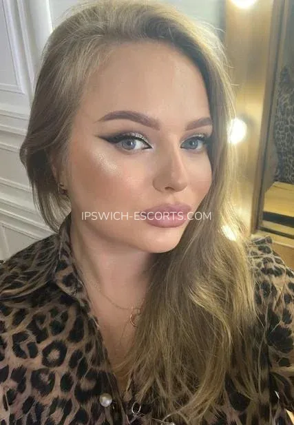 Ipswich escorts Abril — 4