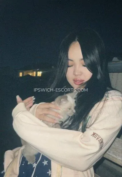 Ipswich escorts Flora — 6