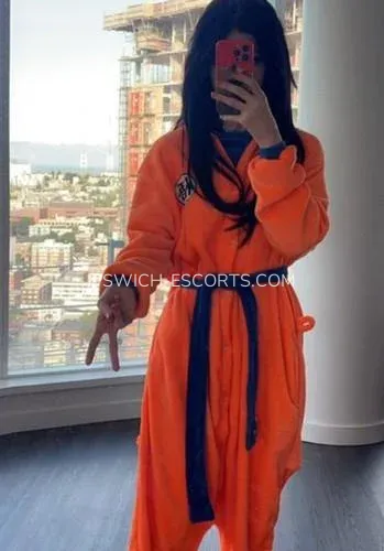 Ipswich escorts Ariana — 1